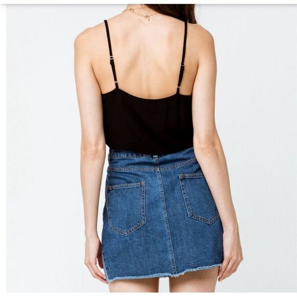Good Luck Gem tie front crop tank size S - Picture 2 of 8